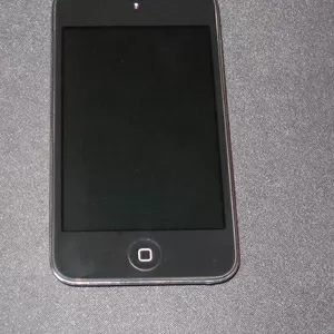 Продам Apple iPod Touch4G 8Gb