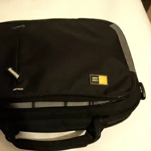 Продаю сумку для нетбука CASE LOGIC(чёрного цвета) 