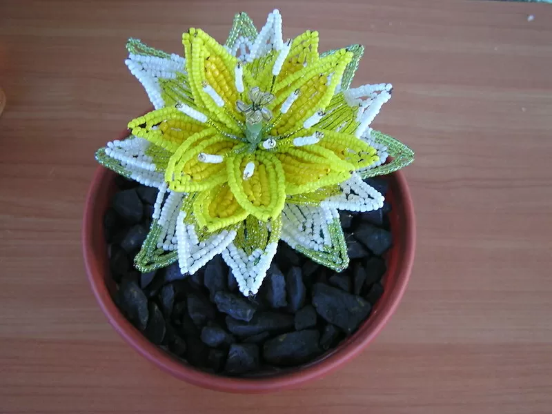 цветы из бисера, свадебные букеты из бисера на заказ. 10