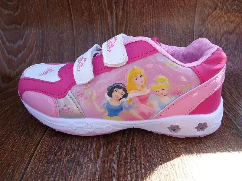 Детская спортивная обувь Disney. Не дорого - 100 грн/пара. От 12 пар. 4
