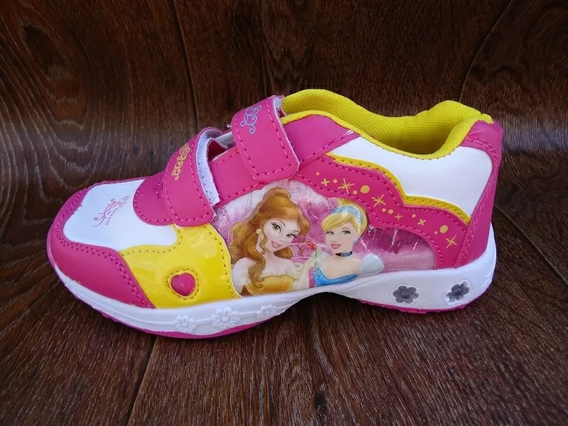 Кроссовки для девочки Disney. Не дорого. 3