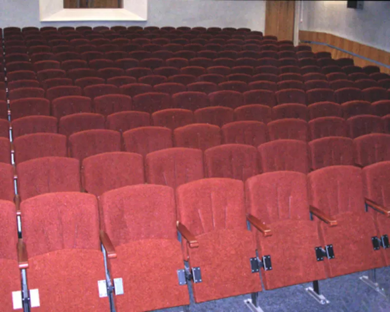 Кресла для кинотеатров,  актовых залов,  аудиторий. Производство и монта 6